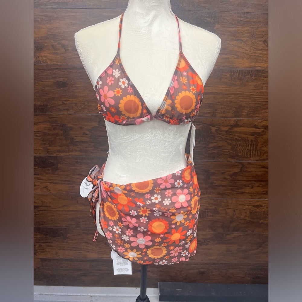 SH the label bikini/top/sarong set